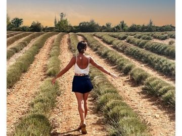 Voilà comment je me sens après avoir rendu mon dossier d’examen:

✨ Heureuse & Apaisée

Ce fut une très belle aventure humaine, enrichissante & passionnante....